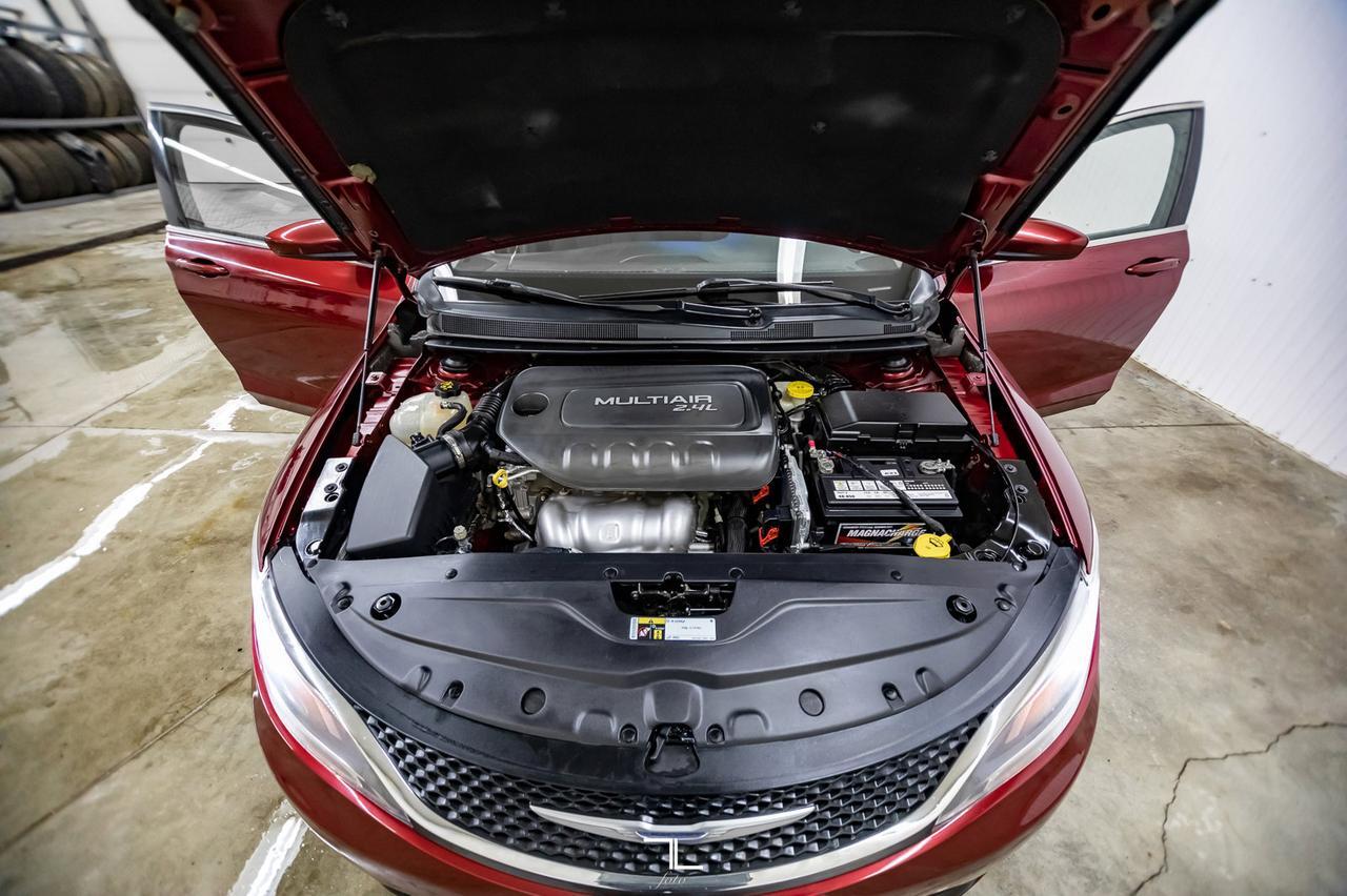 2015 Chrysler 200 LX Red Deer AB