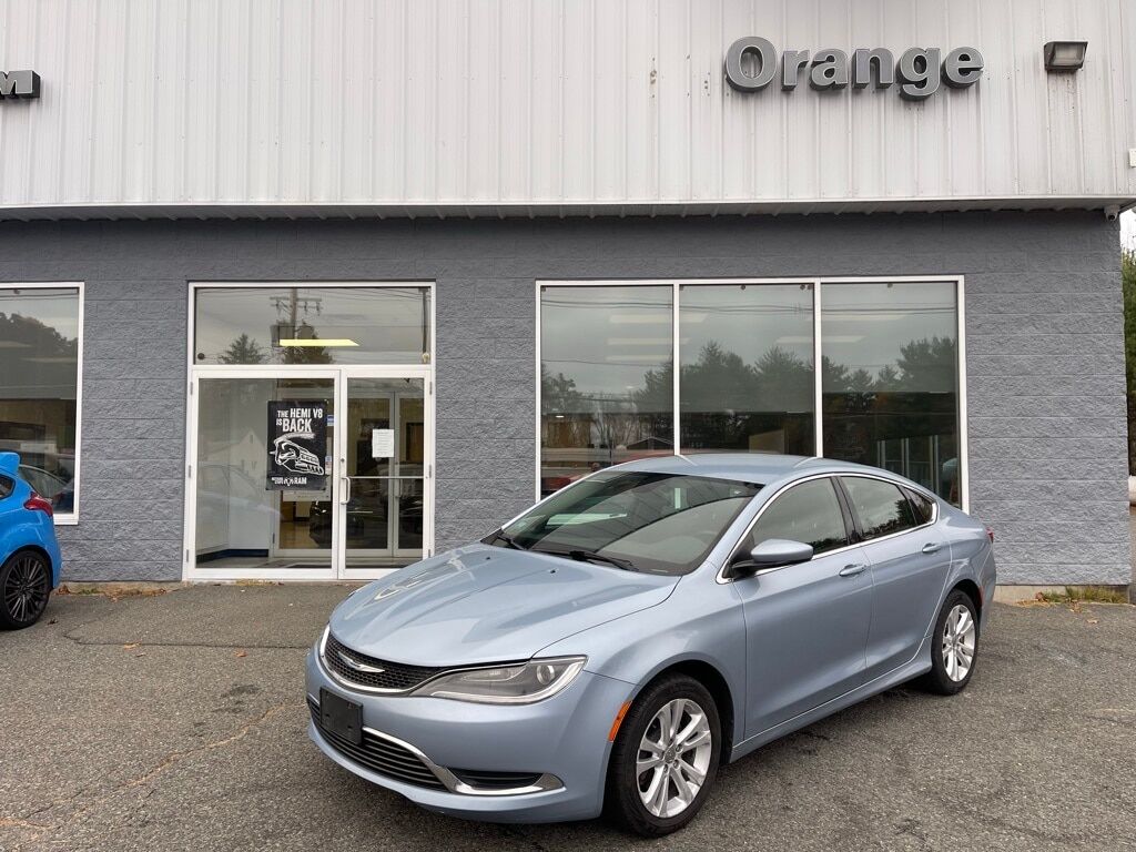 2015 Chrysler 200 Limited Orange MA