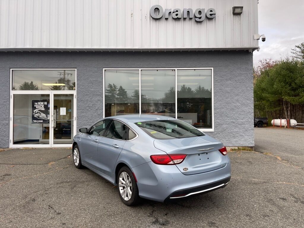 2015 Chrysler 200 Limited Orange MA