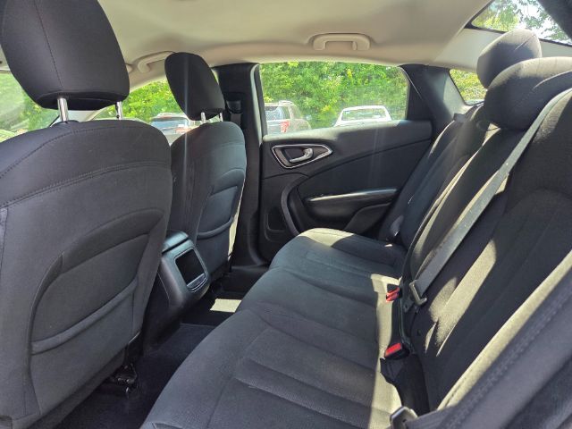 2015 Chrysler 200 Limited Ltd Elgin IL