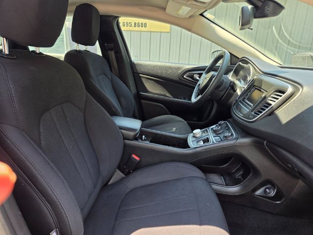 2015 Chrysler 200 Limited Ltd Elgin IL