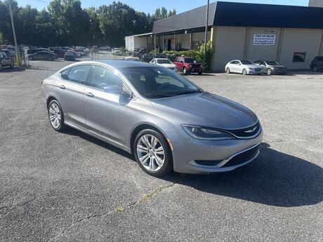 2015 Chrysler 200 Limited Meridian MS
