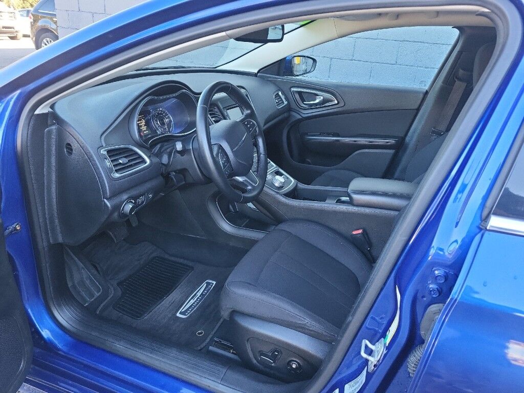 2015 Chrysler 200 Limited Vestal NY