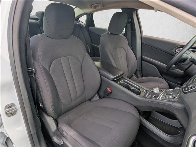 2015 Chrysler 200 Limited Roseville CA