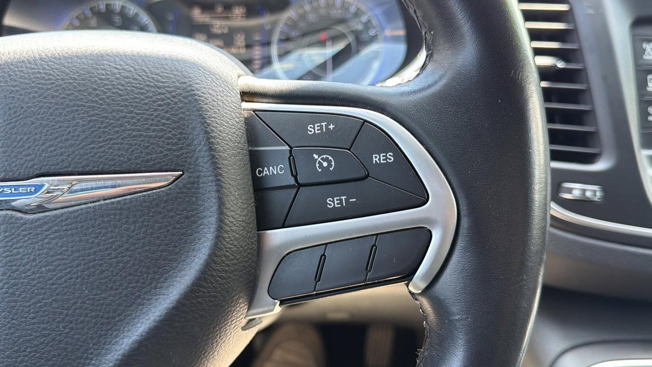 2015 Chrysler 200 Limited New Braunfels TX
