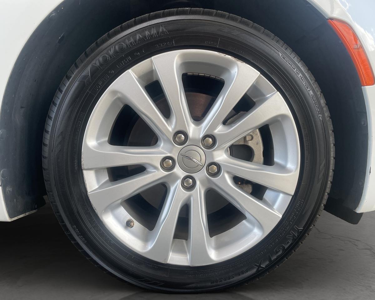 2015 Chrysler 200 Limited Sedan 4D Port Orchard WA