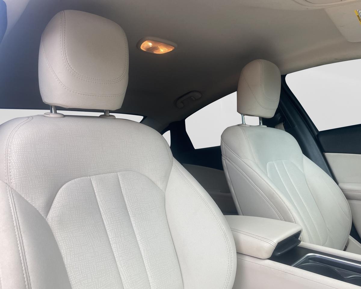 2015 Chrysler 200 Limited Sedan 4D Port Orchard WA
