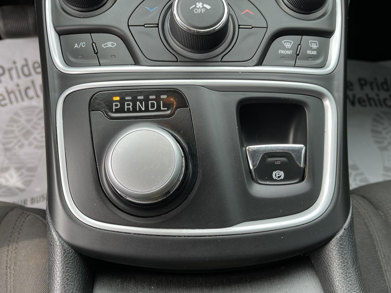 2015 Chrysler 200 Limited Hayden ID