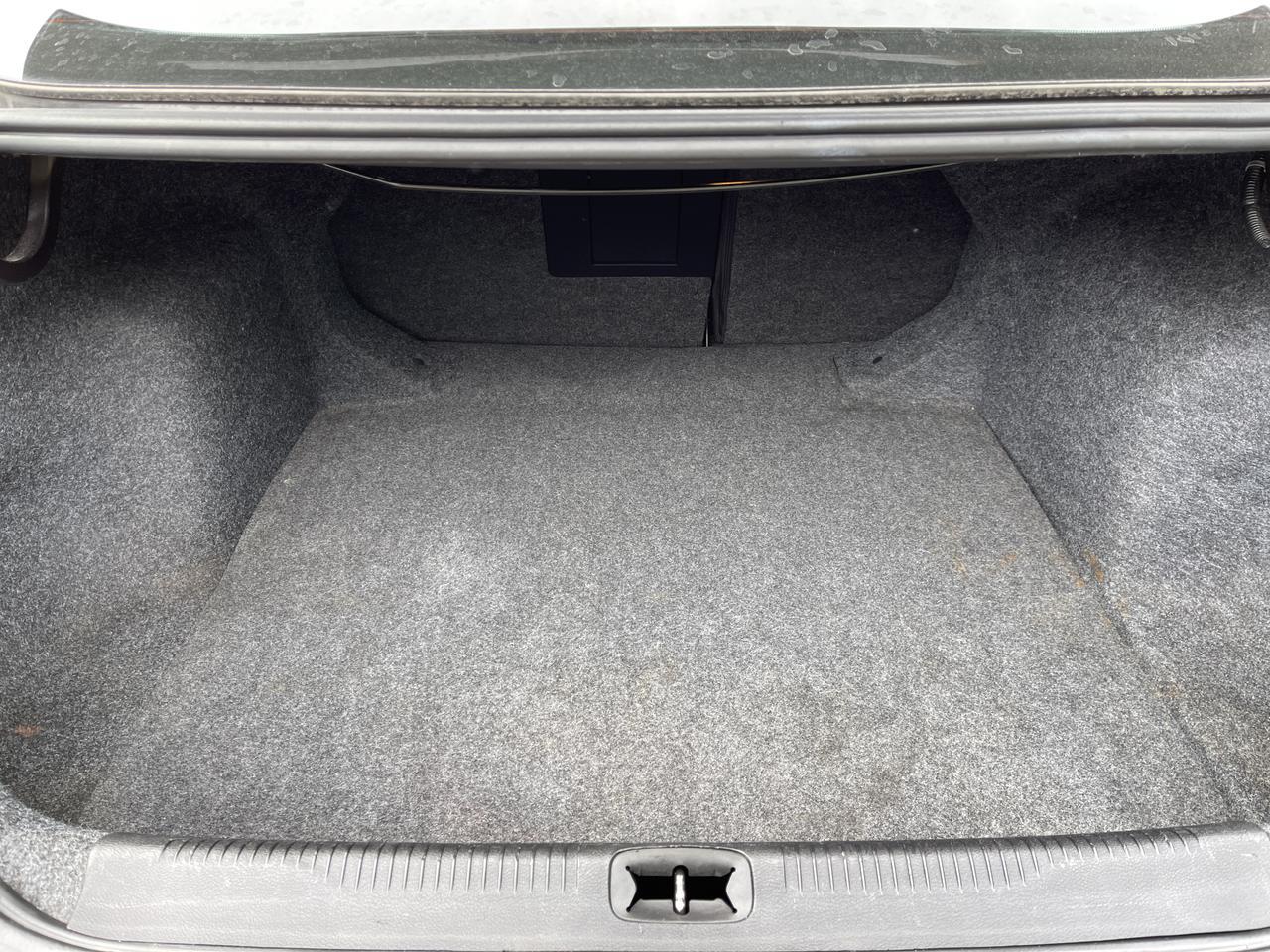 2015 Chrysler 200 Limited Hayden ID