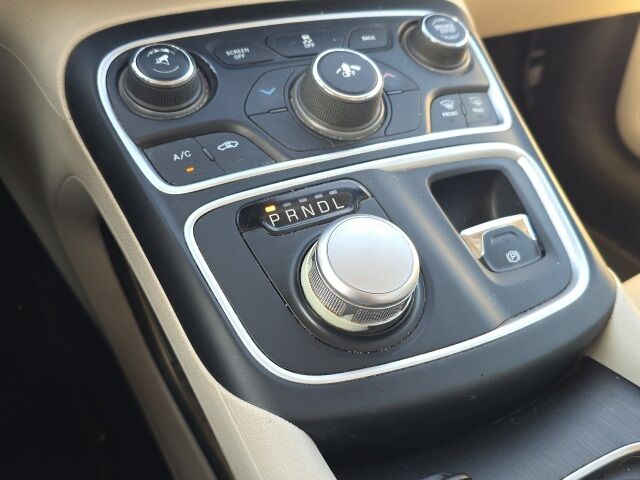 2015 Chrysler 200 Limited Watertown SD