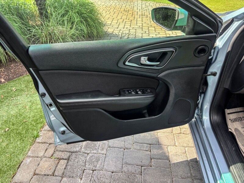 2015 Chrysler 200 Limited Wilmington NC