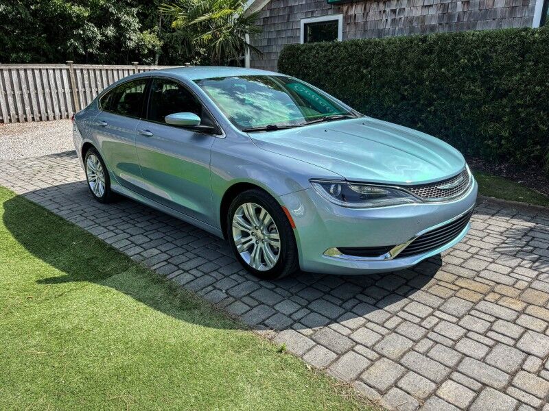 2015 Chrysler 200 Limited