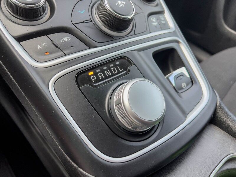 2015 Chrysler 200 Limited Wilmington NC