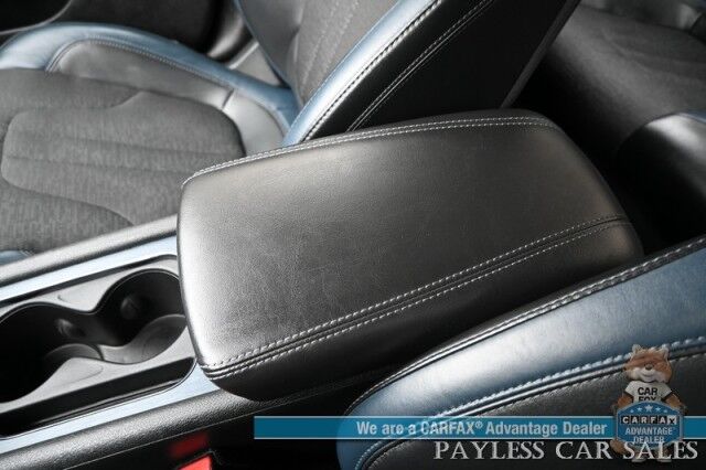 2015 Chrysler 200 S / AWD / 3.6L V6 / Auto Start / Heated Leather Trimmed Seats / Heated Steering Wheel / Navigation / Alpine Speakers / Sunroof / Bluetooth / Back Up Camera / Cruise Control / Alloy Wheels / 29 MPG Anchorage AK