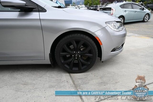 2015 Chrysler 200 S / AWD / 3.6L V6 / Auto Start / Heated Leather Trimmed Seats / Heated Steering Wheel / Navigation / Alpine Speakers / Sunroof / Bluetooth / Back Up Camera / Cruise Control / Alloy Wheels / 29 MPG Anchorage AK