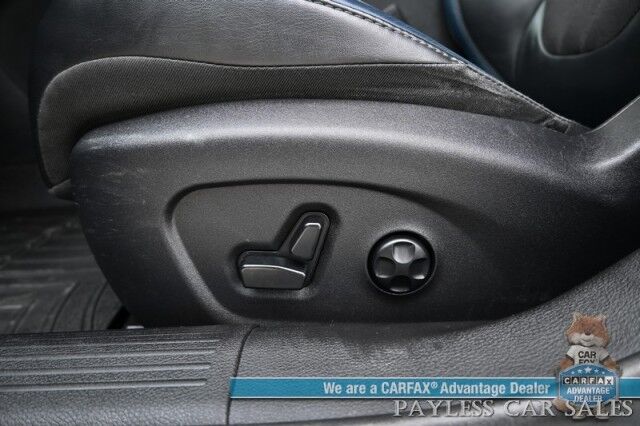 2015 Chrysler 200 S / AWD / 3.6L V6 / Auto Start / Heated Leather Trimmed Seats / Heated Steering Wheel / Navigation / Alpine Speakers / Sunroof / Bluetooth / Back Up Camera / Cruise Control / Alloy Wheels / 29 MPG Anchorage AK