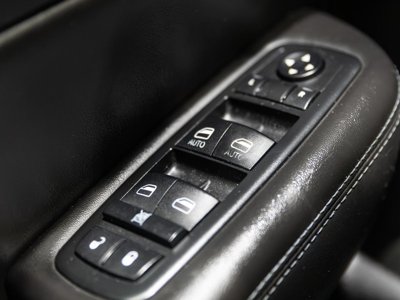 2015 Chrysler 200 S AWD Cranberry PA