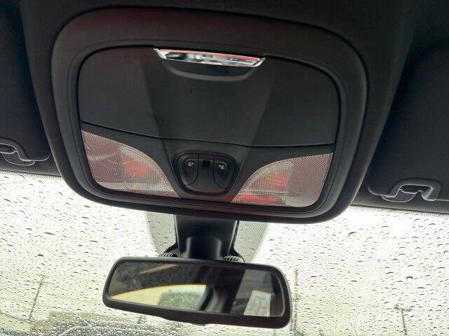 2015 Chrysler 200 S Cleveland OH