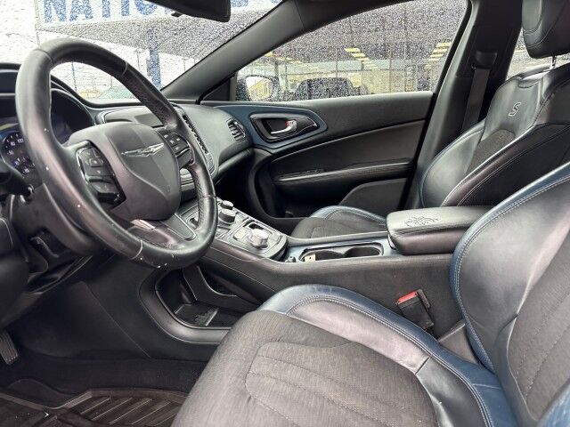 2015 Chrysler 200 S Cleveland OH