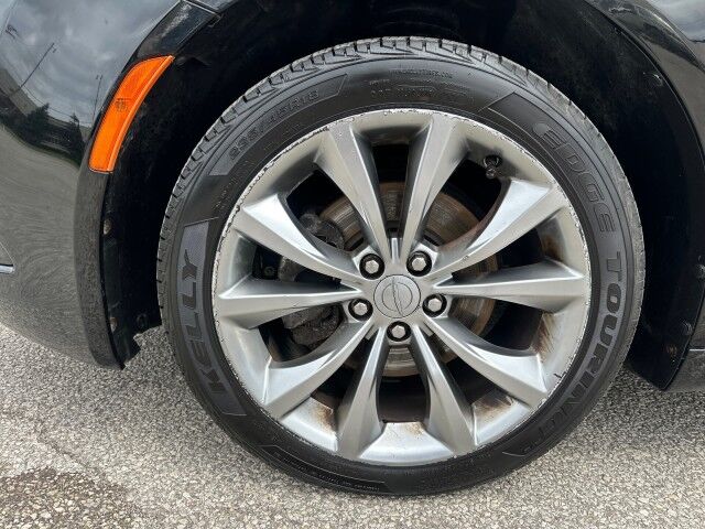 2015 Chrysler 200 S Cleveland OH
