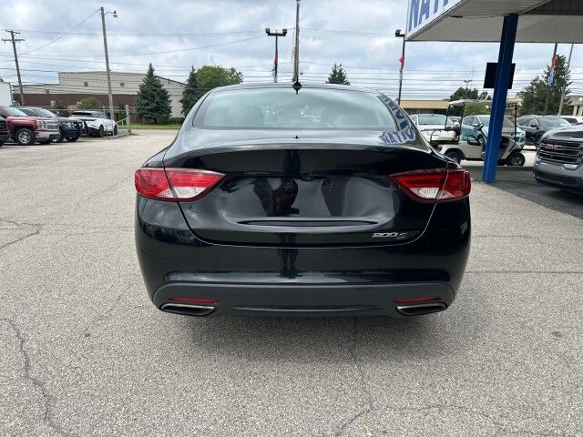 2015 Chrysler 200 S Cleveland OH