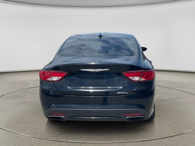 2015 Chrysler 200 S Cleveland OH
