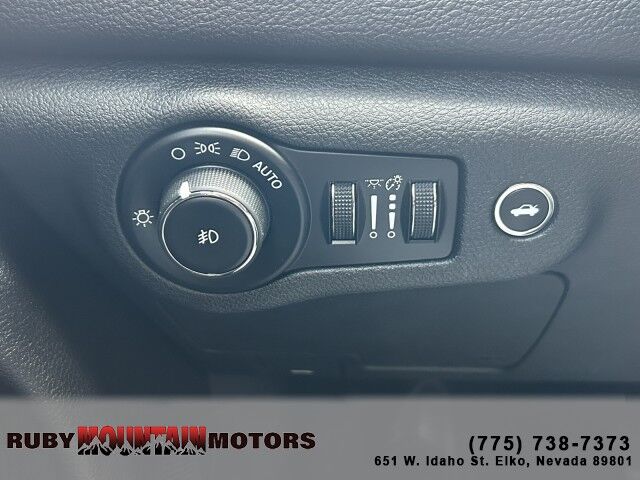 2015 Chrysler 200 S Elko NV