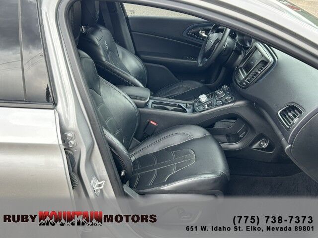 2015 Chrysler 200 S Elko NV