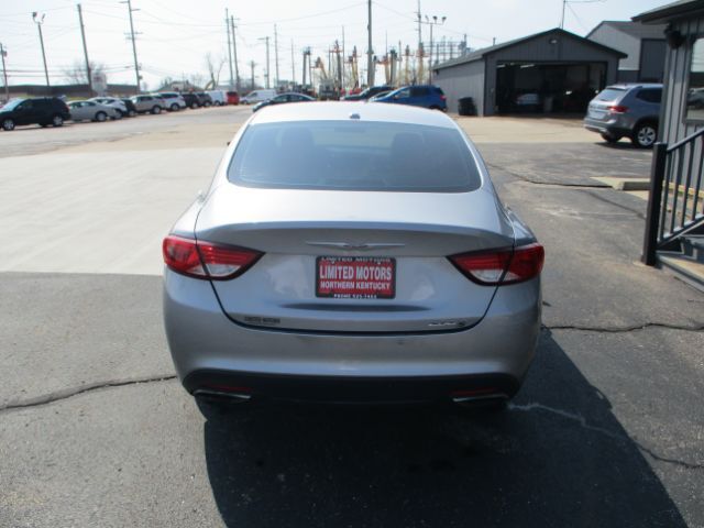 2015 Chrysler 200 S Florence KY
