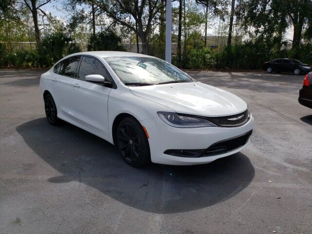 2015 Chrysler 200 S Gainesville FL