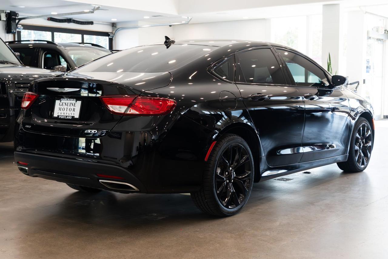 2015 Chrysler 200 S Gladstone OR