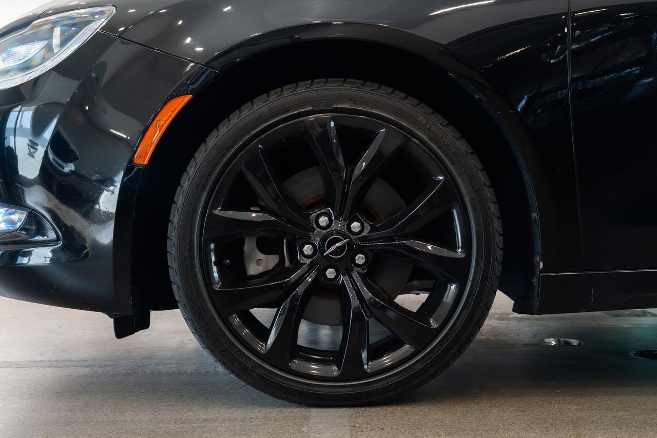 2015 Chrysler 200 S Gladstone OR
