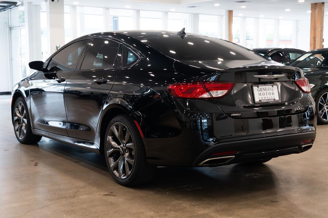 2015 Chrysler 200 S Gladstone OR