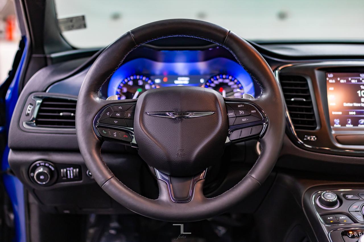 2015 Chrysler 200 S Leather Roof BCam Red Deer AB