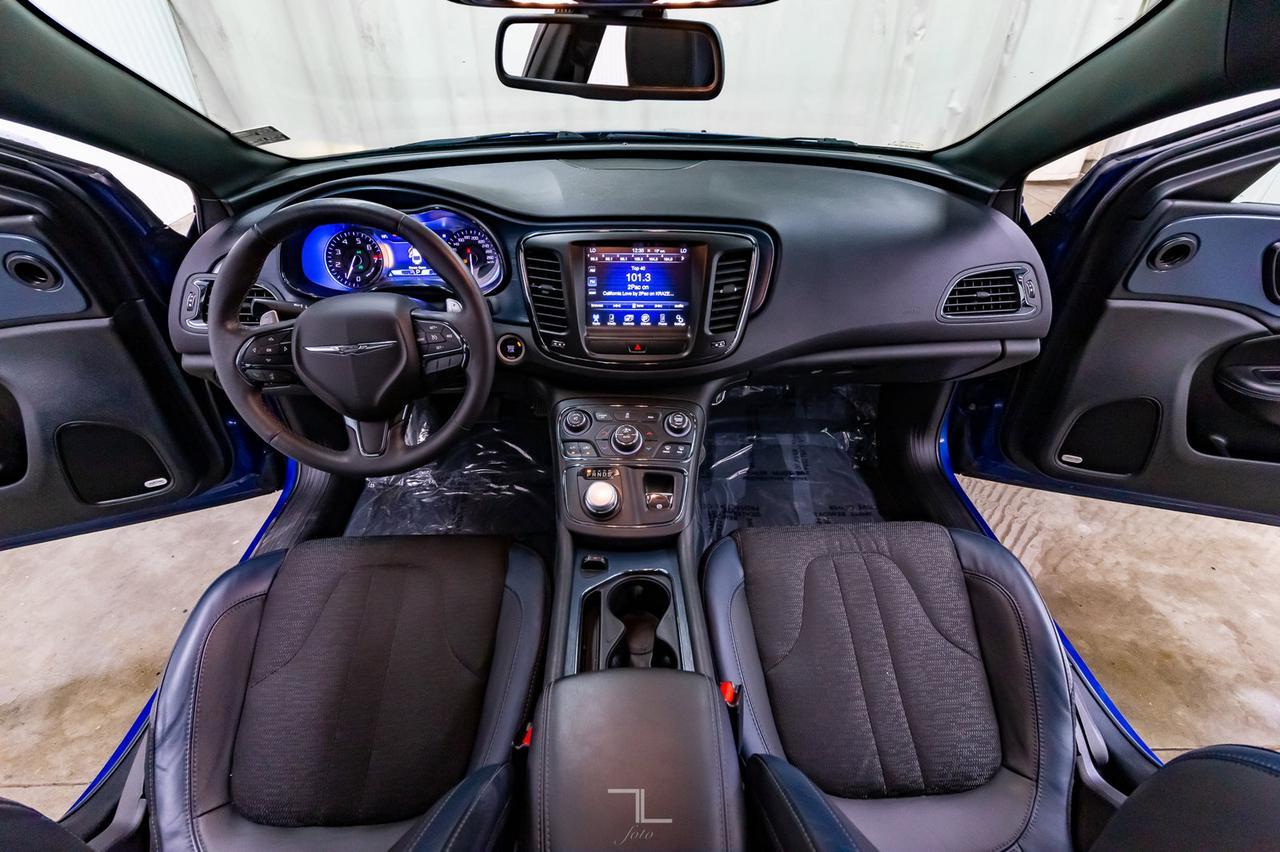 2015 Chrysler 200 S Leather Roof BCam Red Deer AB