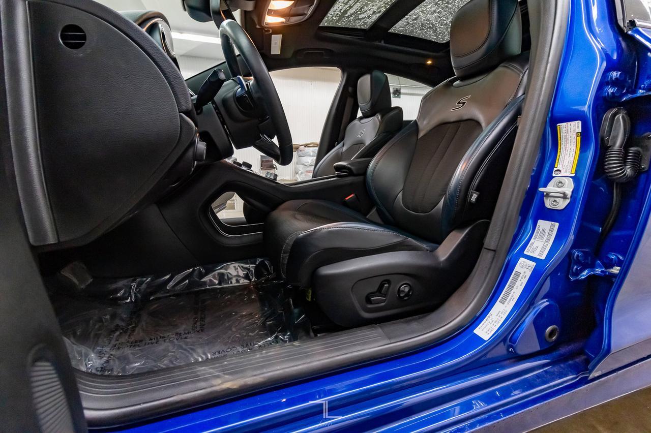 2015 Chrysler 200 S Leather Roof BCam Red Deer AB