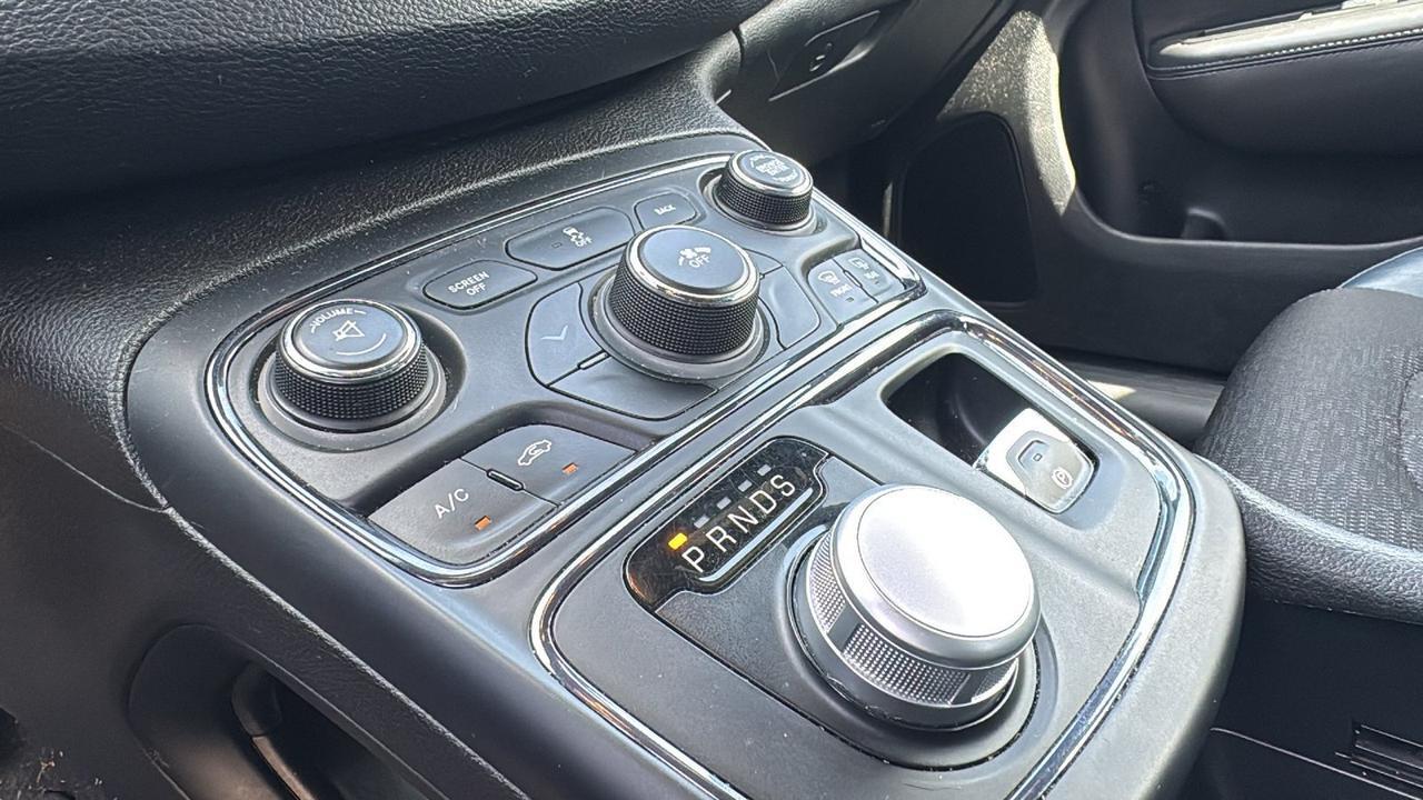 2015 Chrysler 200 S  Selma TX