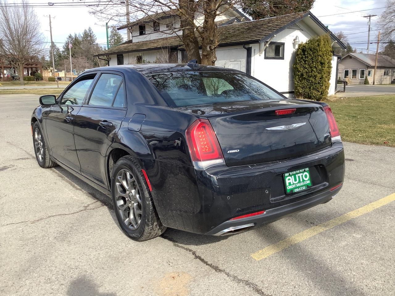 2015 Chrysler 300 300S