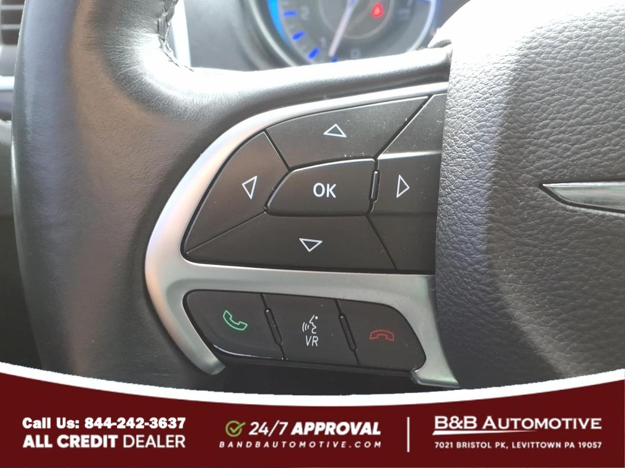2015 Chrysler 300 Limited Levittown PA