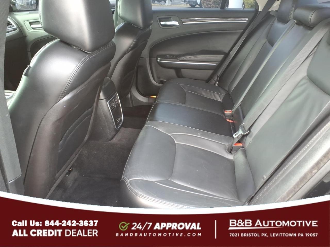 2015 Chrysler 300 Limited Levittown PA