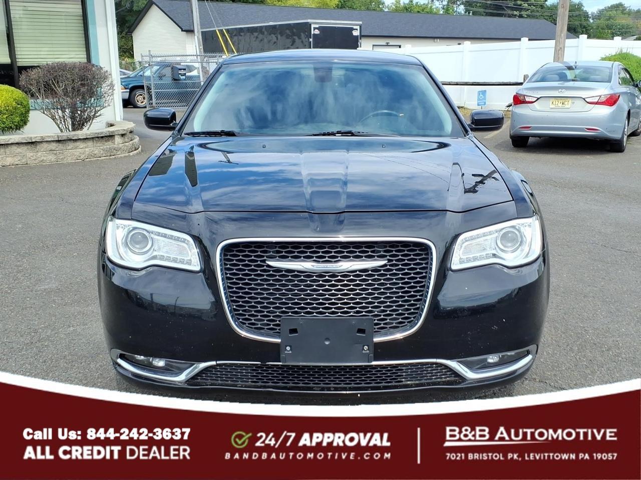 2015 Chrysler 300 Limited Levittown PA