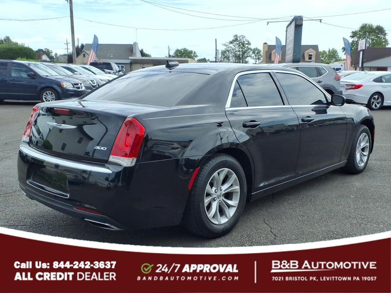 2015 Chrysler 300 Limited Levittown PA