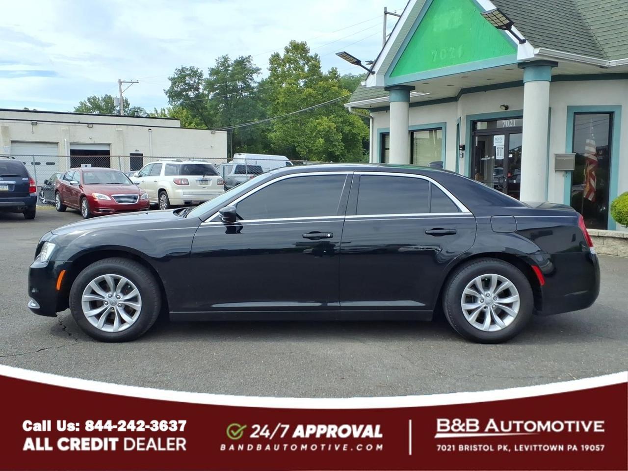 2015 Chrysler 300 Limited Levittown PA