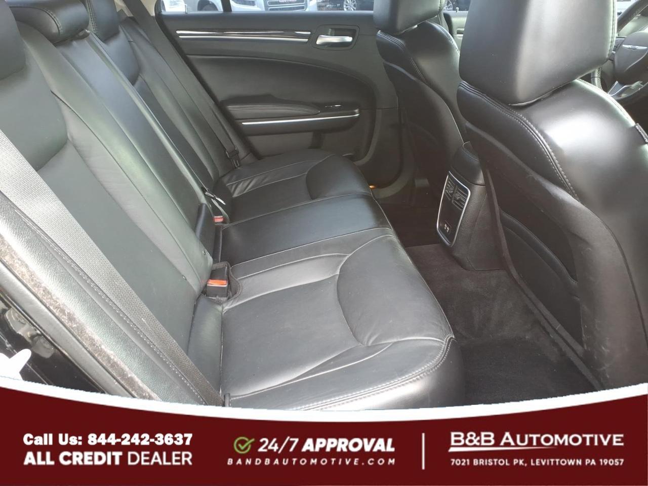 2015 Chrysler 300 Limited Levittown PA