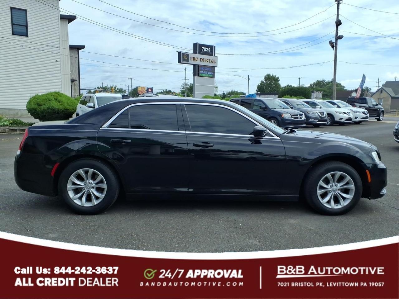 2015 Chrysler 300 Limited Levittown PA