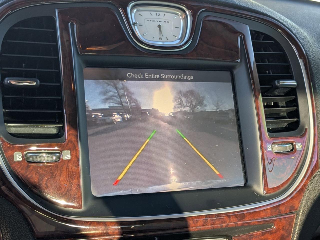 2015 Chrysler 300 Limited