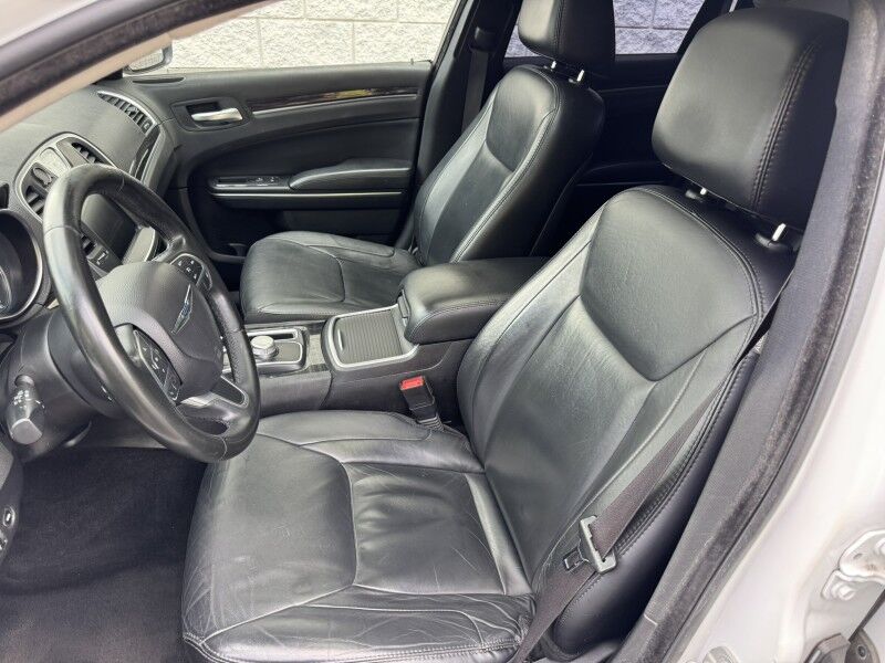 2015 Chrysler 300 Limited Willow Grove PA