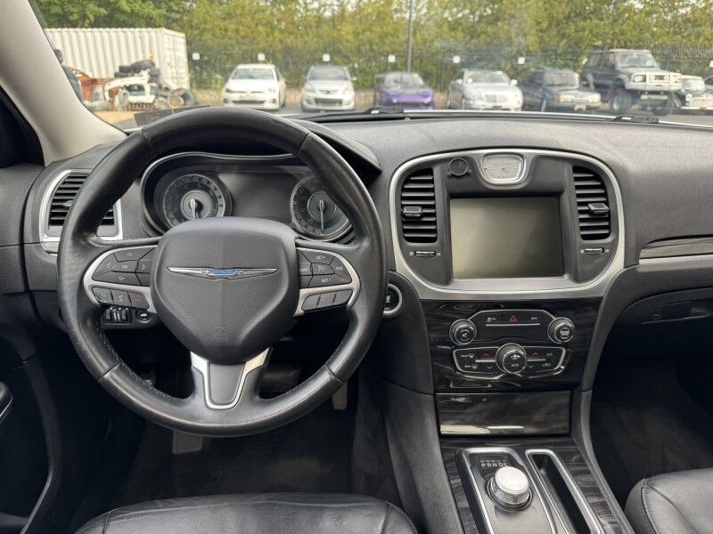 2015 Chrysler 300 Limited Willow Grove PA