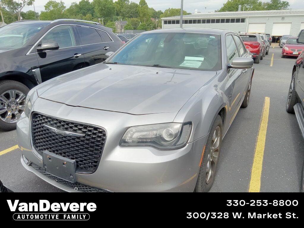 2015 Chrysler 300 S Akron OH