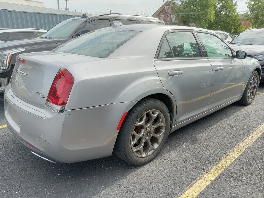 2015 Chrysler 300 S Akron OH